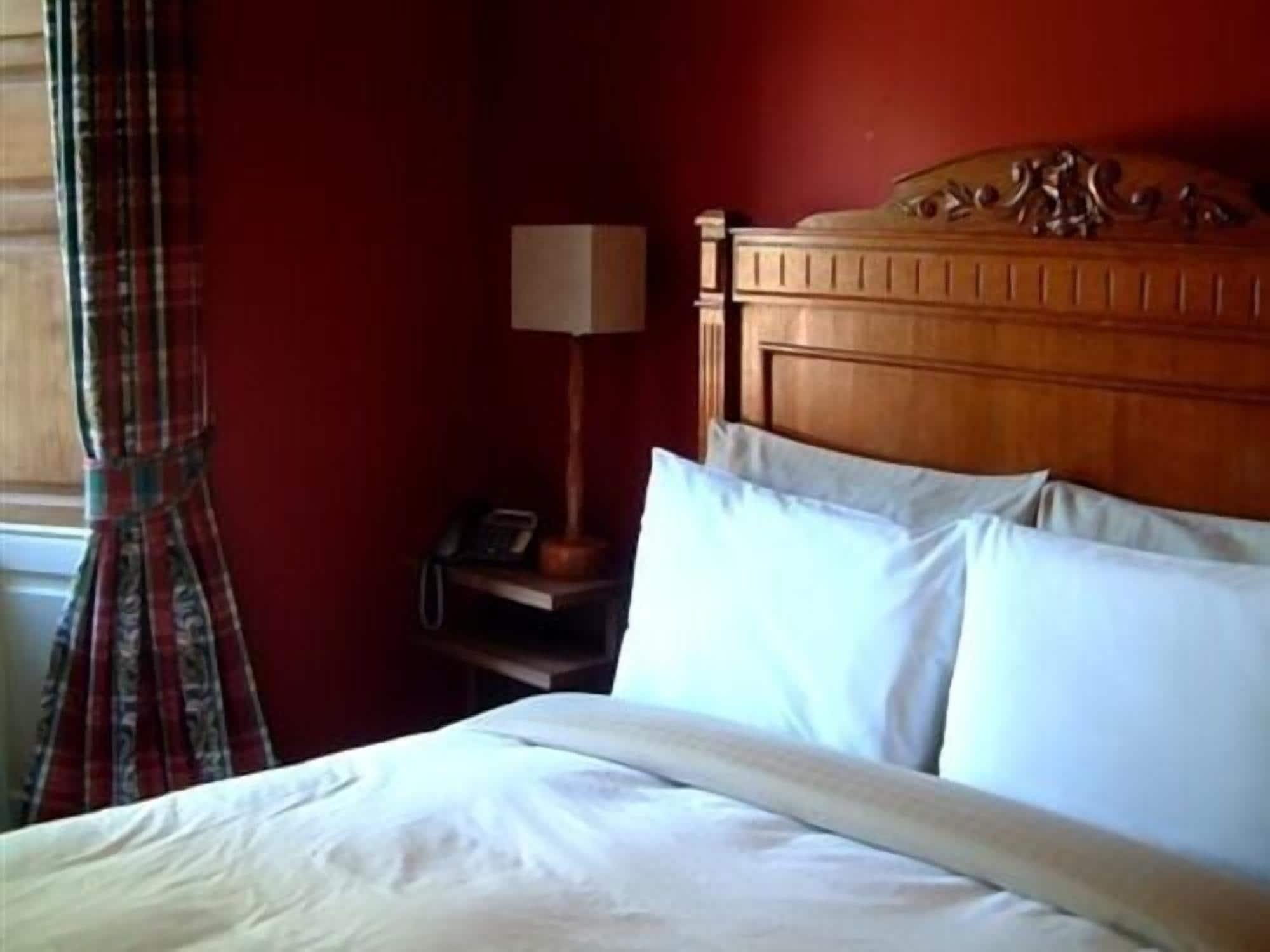Ashtree House Hotel, Glasgow Airport & Paisley Quarto foto
